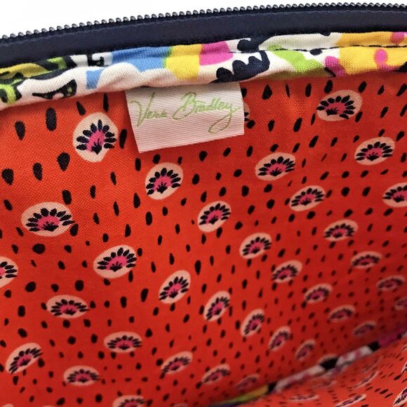Vera Bradley Rio Quilted Tablet Sleeve 9 x 6.5 inches I Pad Ereader Zip Around - Picture 6 of 8